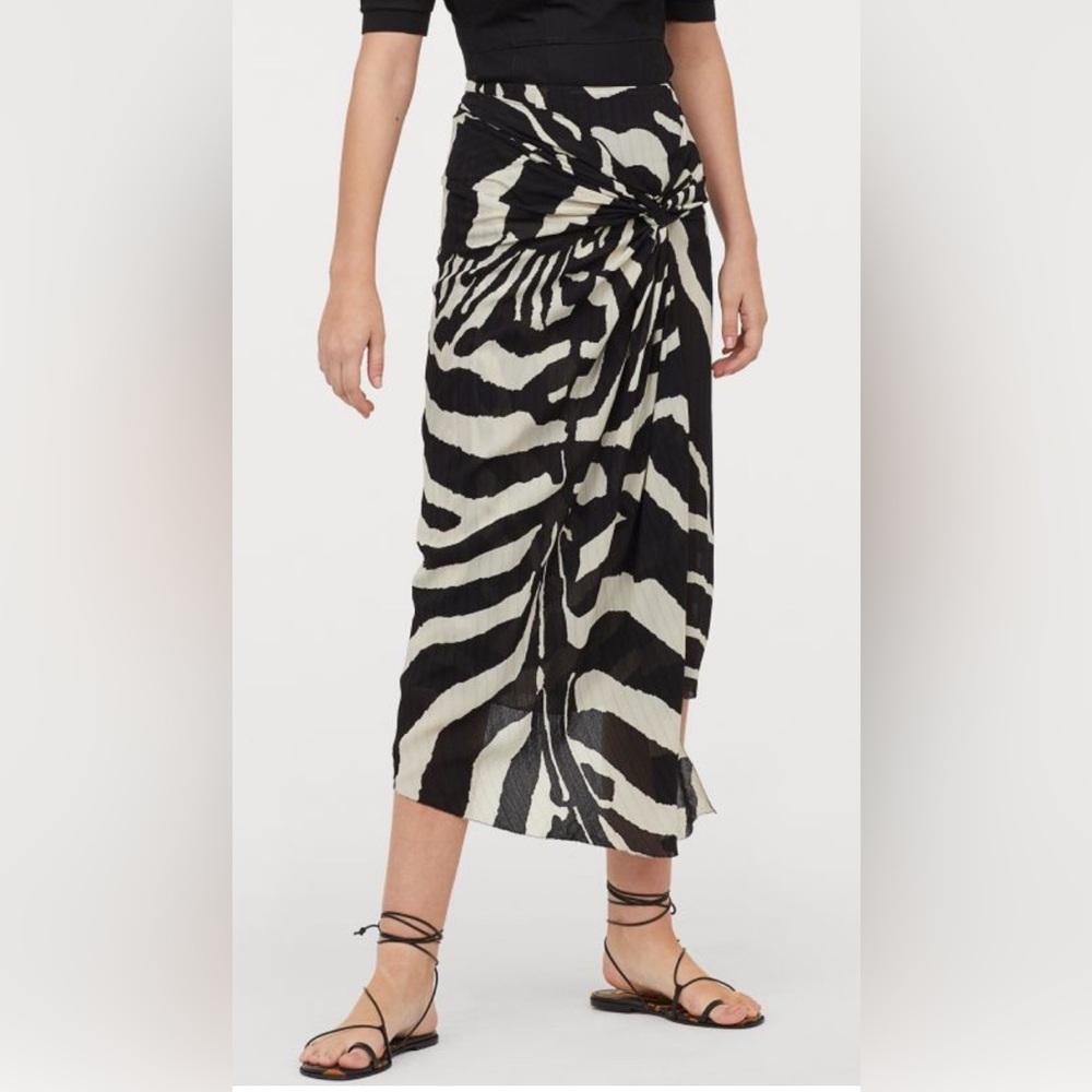 H&M Studio-Black and White Zebra Print Skirt
